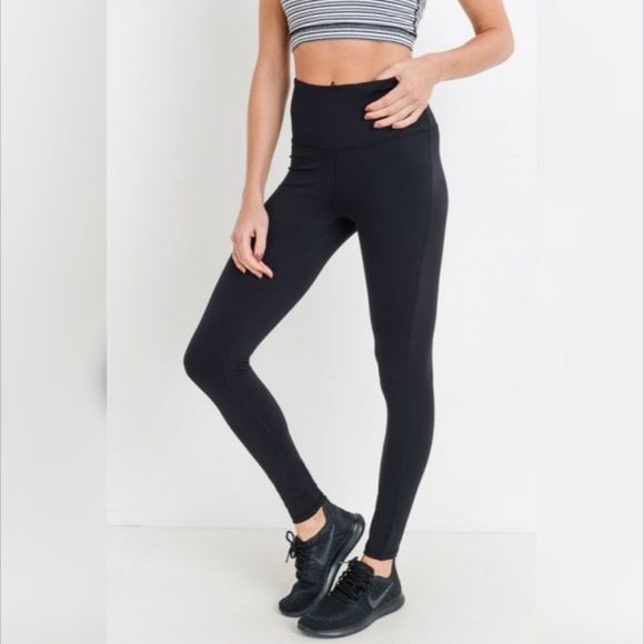 Mono B / Leggings Hut Pants - Highwaist Essential Solid Leggings